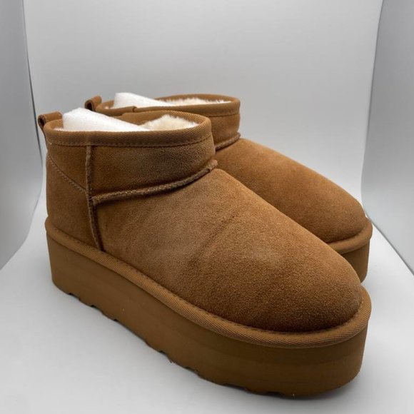 CUSHIONAIRE Women's COZY Genuine Suede pull on platform boot CHESTNUT 6 - Picture 1 of 6